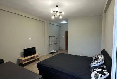 Vand Spatiu comercial + garsoniera - 2