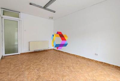 Spatiu comercial - 30 mp # plus-imo.ro - 2