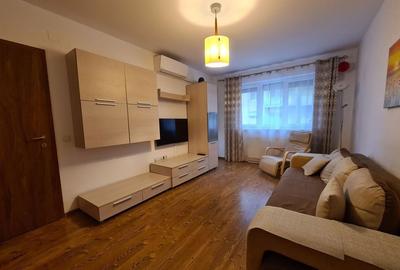 Apartament cu 2 camere decomandat în Nufărul - 8