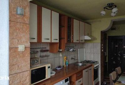 Apartament cu 2 camere decomandat în Central - 3