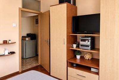 Apartament cu 3 camere decomandat în Vitan Mall - 4