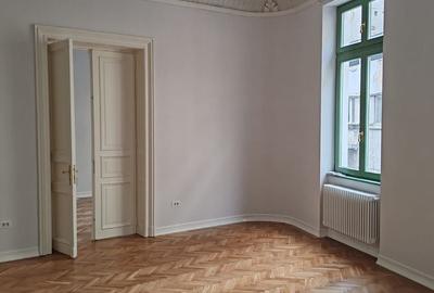 Vila Renovata în Centrul Bucureștiului - 11