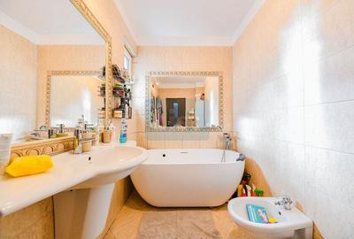 Apartament cu 3 camere semidecomandat, mobilat în Gherla - 7