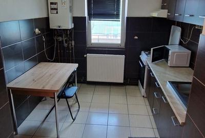Apartament cu 2 camere decomandat în Central - 3