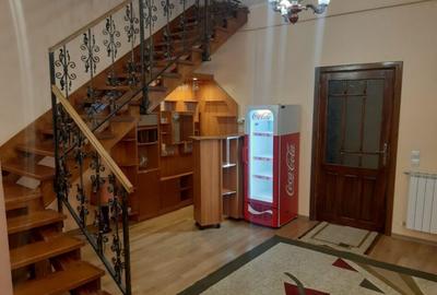 Oportunitate! Cladire cu destinatii multiple, 280 mp, zona U - 7