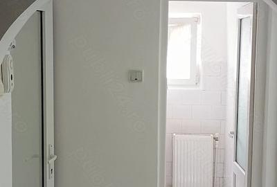 Apartament cu 2 camere decomandat în Micro 19 - 4