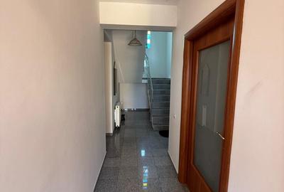 Casă cu 5 camere cu Canalizare în Militari - 10