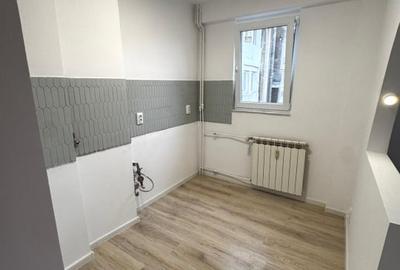 Ap 2 camere, etaj 3/4, renovat recent,  Ultracentral - Piata Victoriei - 3