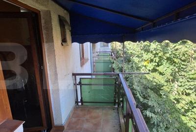 Apartament 2 camere , cu 2 balcoane si pivnita , zona Micro 17 - 9
