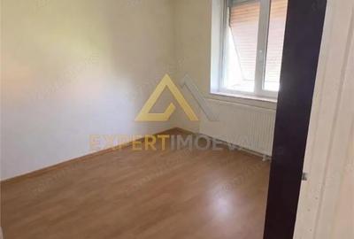 Apartament cu 3 camere decomandat în Săsar - 7