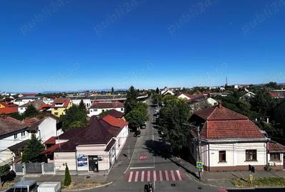 Apartament cu 3 camere decomandat în Central - 10