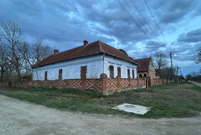 Casă în Drăgoiești - 2