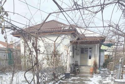 Casă cu 3 camere cu Teren 347 Mp în Central - 12