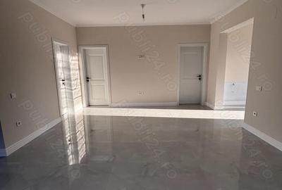 Casă cu Teren 490 Mp în Central - 6