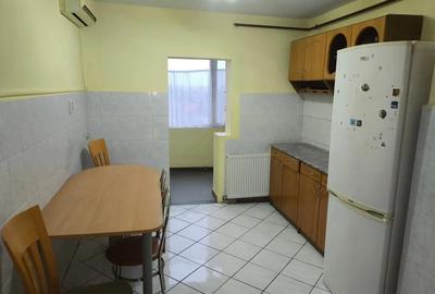 Apartament cu 2 camere decomandat în Central - 1