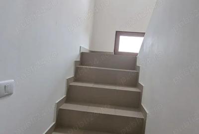 Casă cu 5 camere cu Teren 500 Mp în Sânmihaiu German - 10