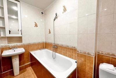 Apartament cu 3 camere decomandat în Gorjului - 1