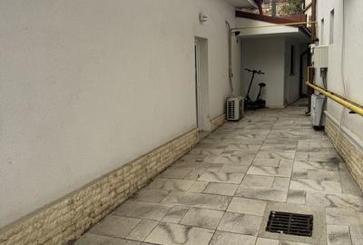 Spațiu comercial, de 70 mp, în Uiești - 2