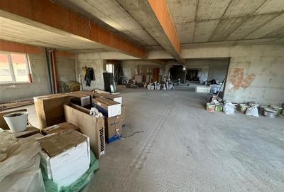 Spațiu comercial, de 277 mp, în Ultracentral - 9