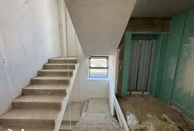 Apartament cu 3 camere în Micro 17 - 7