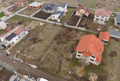 Teren intravilan de 925 mp în Vladimirescu - 3