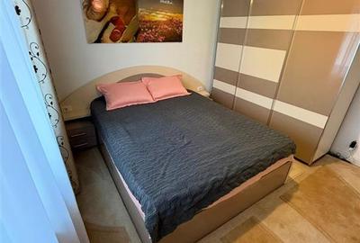 Apartament cu 3 camere decomandat în Nicolina - 8