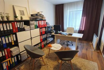 Casă cu 6 camere în Ultracentral - 2