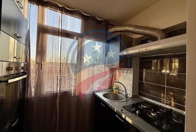 Apartament cu 2 camere decomandat, mobilat în Rovine - 5