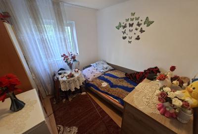 Apartament cu 3 camere semidecomandat în Dacia - 4