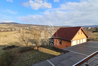 Casă cu 7 camere cu Canalizare în Ghioroc - 22