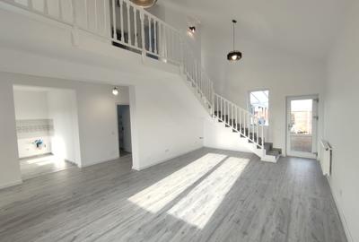 Casă modernă cu living spectaculos - 3