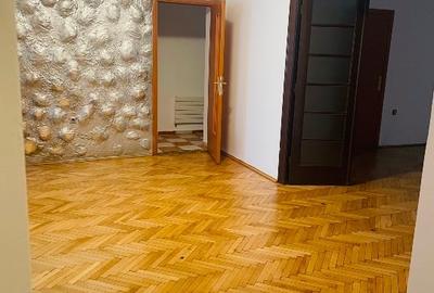 Apartament 4 camere Armeneasca