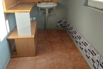 Casă cu 3 camere cu Teren 5000 Mp în Central - 6