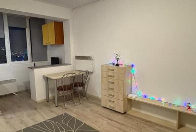 Garsonieră decomandată în Centrul Civic - 2