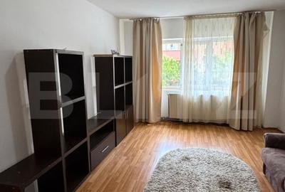 Apartament 2 camere, decomndat, etaj 1 Racadau de vanzare