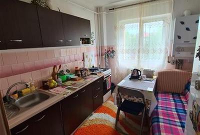 Apartament cu 2 camere decomandat, mobilat în Răcădău - 4