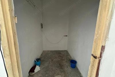 Spațiu comercial, de 80 mp, în Micro III - 11