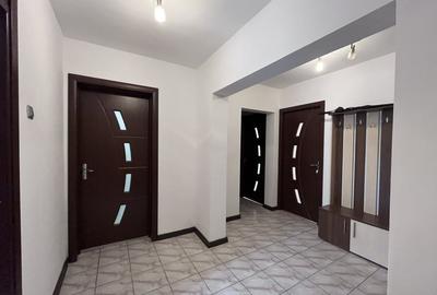 Apartament cu 4 camere in Tractorul - 10