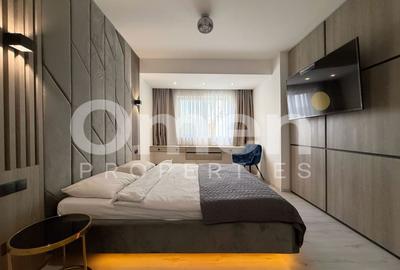 Apartament cu 2 camere decomandat, mobilat în Central