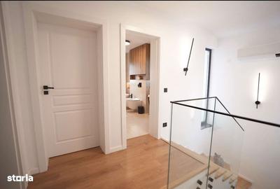 Casă cu 4 camere cu Teren 370 Mp în Rediu - 15