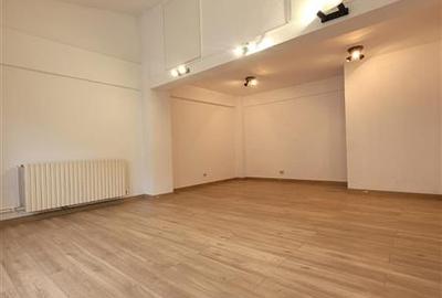 Spațiu comercial, de 55 mp, în Faleza Nord - 4