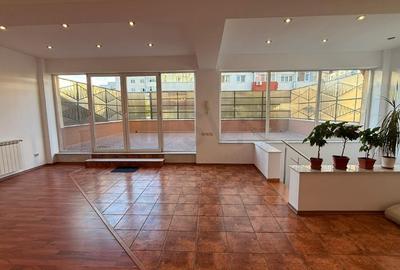 REV2004592 Ion Mihalache l Vila l 370 mp l 5 camere - 12