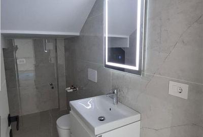 Casă cu 4 camere în Rediu - 11