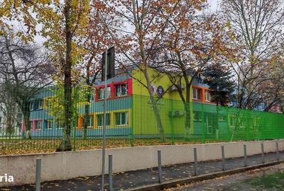 Apartament cu 8 camere în Berceni - 11