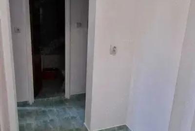 Apartament 2 camere *Decomandat* La Bulvevard, Brancoveanu, Sector 4 - 5