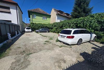 CASA CU ETAJ IN CENTRU - 37