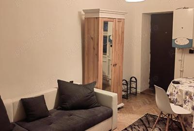 Apartament cu 3 camere semidecomandat în Central - 5