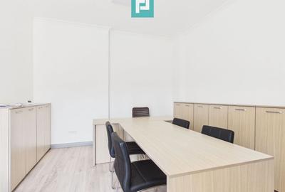 Birou, de 54.400001525879 mp, în Central - 2