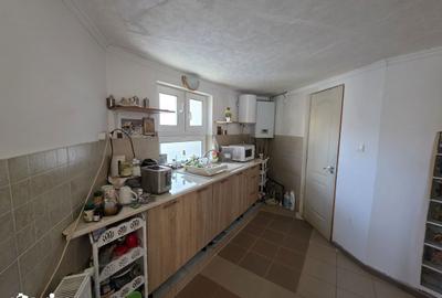 Casă cu 3 camere cu Canalizare în Dămăroaia - 4