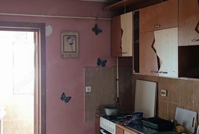 Apartament 3 camere Piata Traian - Pret 68.000 e neg - 2